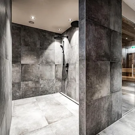 アパート Sonnalp Residences ゼルデン
