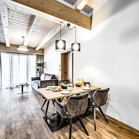 アパート Sonnalp Residences
